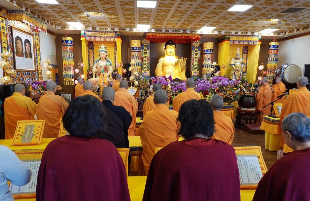 圣迹寺佛音清净入人心 祈福法会引导慈悲与正念