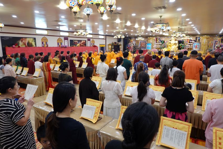 慈善寺举行盂兰盆法会   东西方信众共同实践慈悲与报恩