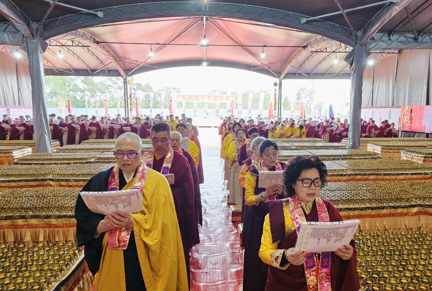 迎新春！ 万灯供佛觉行圆满 初六觉行寺庆动工祈福