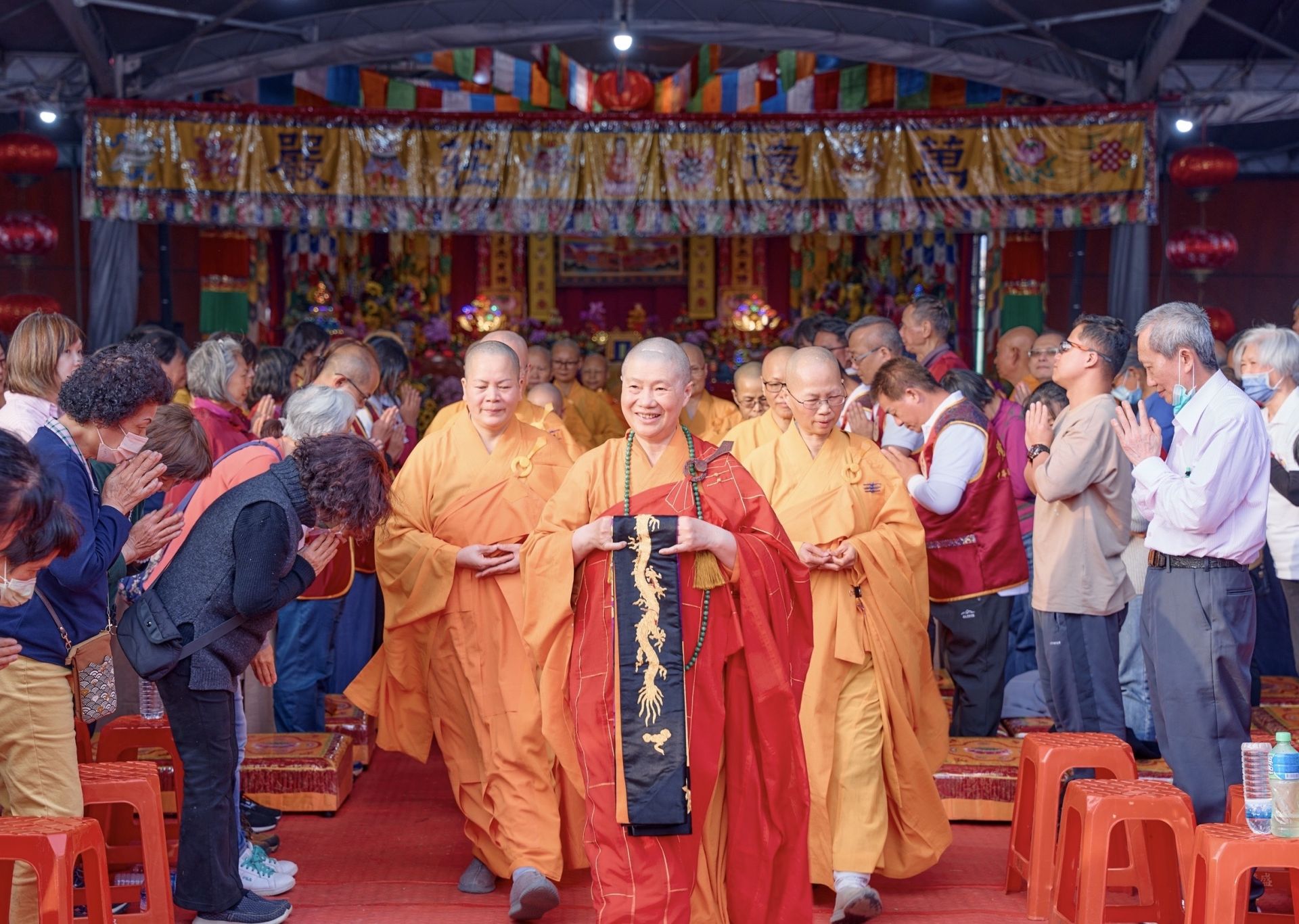 迎新春！ 万灯供佛觉行圆满 初六觉行寺庆动工祈福