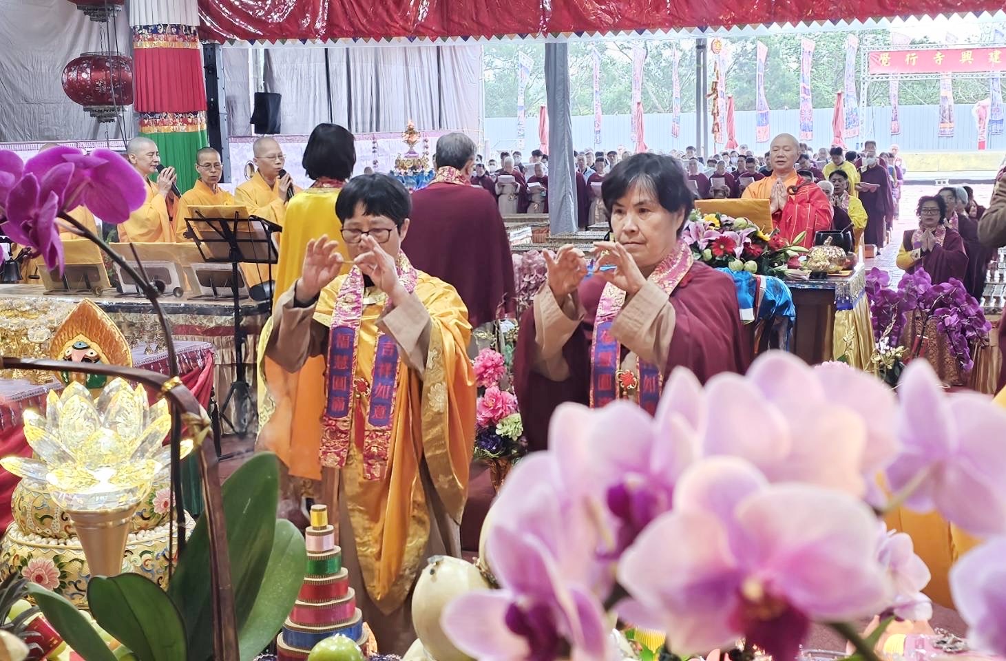 迎新春！ 万灯供佛觉行圆满 初六觉行寺庆动工祈福