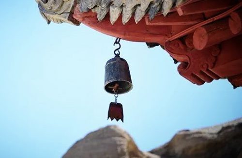 悲乎,这个知名的寺院现在怎么会是这个样子啊?!