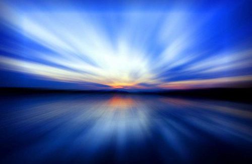 欢庆的节日何时才能不再伴随着浩劫呢?